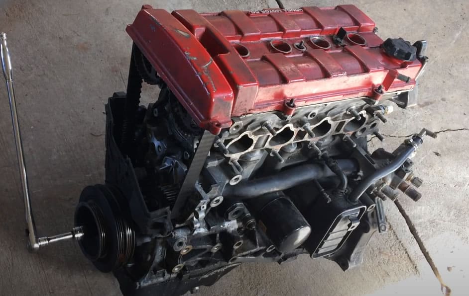 what to look for when buying a used engine