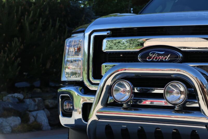 Benefits of OEM Ford Parts (1)