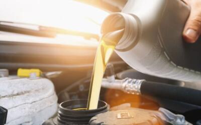 Can I Use Mineral Oil Instead of Synthetic? A Detailed Analysis